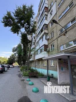 3-к квартира, вторичка, 57м2, 1/9 этаж