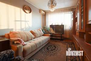 3-к квартира, вторичка, 58м2, 9/9 этаж