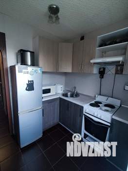 1-к квартира, вторичка, 33м2, 6/9 этаж