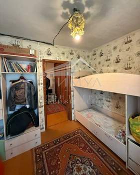3-к квартира, вторичка, 43м2, 5/5 этаж