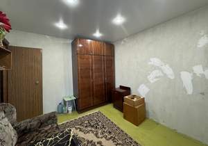 3-к квартира, вторичка, 59м2, 2/2 этаж