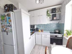 4-к квартира, вторичка, 84м2, 8/10 этаж