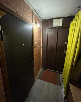 3-к квартира, вторичка, 56м2, 8/9 этаж