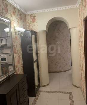 2-к квартира, вторичка, 77м2, 11/11 этаж