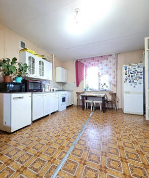 2-к квартира, вторичка, 71м2, 4/10 этаж