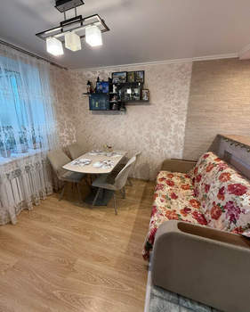 2-к квартира, вторичка, 60м2, 1/6 этаж