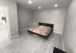 1-к квартира, вторичка, 61м2, 1/5 этаж