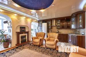 3-к квартира, вторичка, 100м2, 10/10 этаж