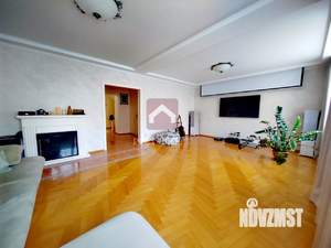 4-к квартира, вторичка, 190м2, 4/5 этаж