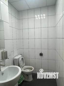 2-к квартира, вторичка, 66м2, 1/23 этаж