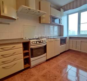 3-к квартира, вторичка, 80м2, 8/10 этаж