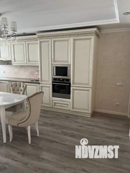 3-к квартира, вторичка, 120м2, 4/17 этаж