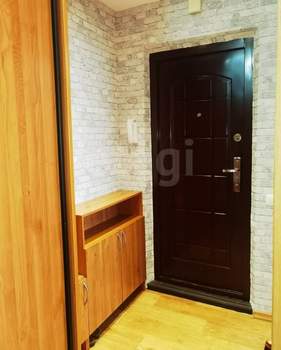 3-к квартира, вторичка, 78м2, 8/10 этаж