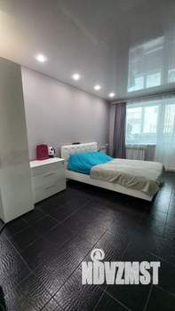 3-к квартира, вторичка, 84м2, 1/4 этаж