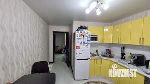 2-к квартира, вторичка, 54м2, 1/10 этаж