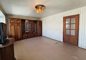 3-к квартира, вторичка, 59м2, 6/9 этаж
