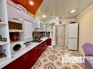 2-к квартира, вторичка, 70м2, 1/5 этаж
