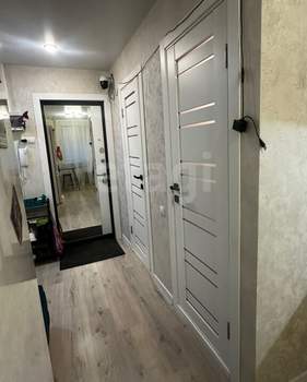 2-к квартира, вторичка, 57м2, 1/9 этаж