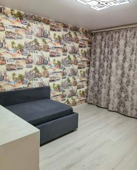 2-к квартира, вторичка, 50м2, 1/10 этаж