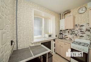 3-к квартира, вторичка, 42м2, 3/5 этаж