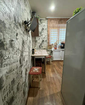 3-к квартира, вторичка, 54м2, 1/5 этаж