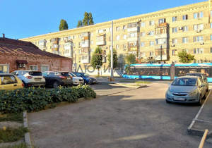2-к квартира, вторичка, 30м2, 1/4 этаж