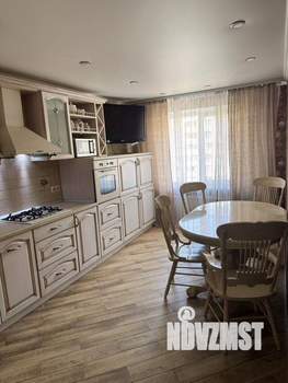 3-к квартира, вторичка, 82м2, 6/10 этаж