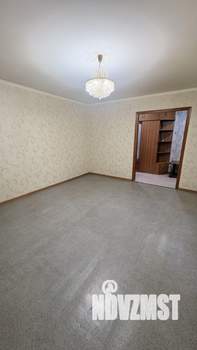 3-к квартира, вторичка, 63м2, 6/9 этаж