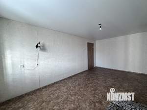 3-к квартира, вторичка, 62м2, 5/5 этаж