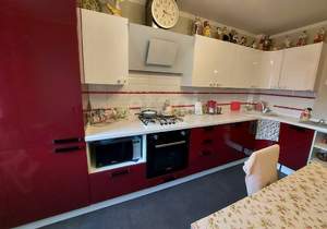 2-к квартира, вторичка, 64м2, 3/10 этаж