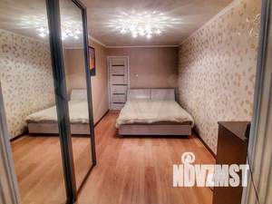 3-к квартира, вторичка, 80м2, 1/10 этаж