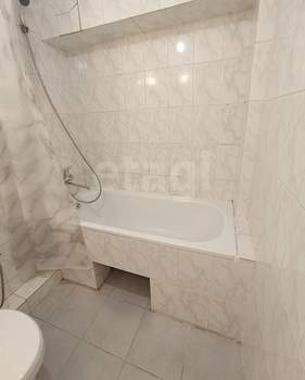 2-к квартира, вторичка, 71м2, 2/9 этаж