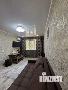 2-к квартира, вторичка, 43м2, 1/5 этаж