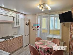 2-к квартира, вторичка, 55м2, 7/18 этаж