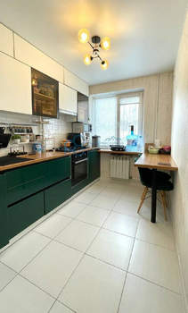 3-к квартира, вторичка, 52м2, 1/9 этаж