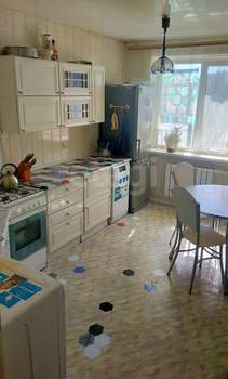 4-к квартира, вторичка, 84м2, 9/9 этаж