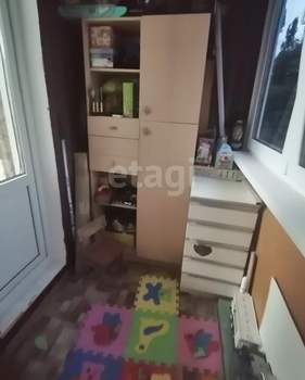 3-к квартира, вторичка, 60м2, 4/9 этаж