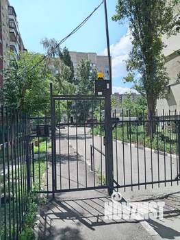 2-к квартира, вторичка, 43м2, 1/9 этаж