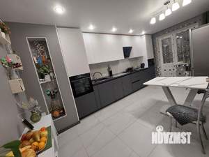 3-к квартира, вторичка, 82м2, 10/10 этаж