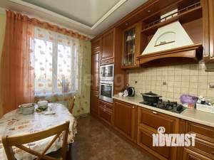 3-к квартира, вторичка, 138м2, 11/11 этаж