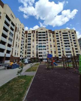 2-к квартира, вторичка, 60м2, 3/10 этаж