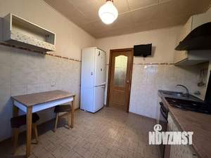 3-к квартира, вторичка, 58м2, 6/9 этаж