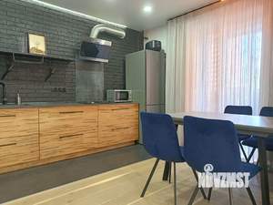 2-к квартира, вторичка, 82м2, 1/10 этаж