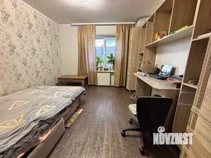 3-к квартира, вторичка, 65м2, 9/9 этаж
