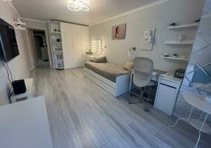 2-к квартира, вторичка, 79м2, 14/20 этаж