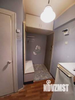 2-к квартира, вторичка, 42м2, 1/9 этаж