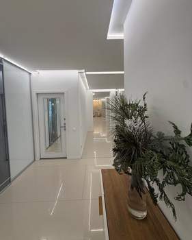 4-к квартира, вторичка, 267м2, 15/19 этаж