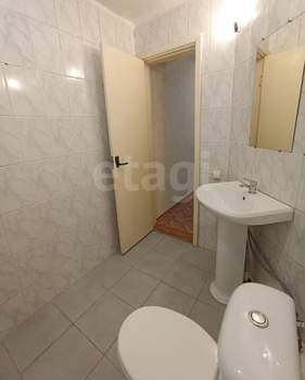 2-к квартира, вторичка, 71м2, 2/9 этаж