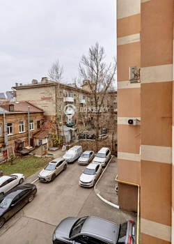 3-к квартира, вторичка, 135м2, 3/9 этаж