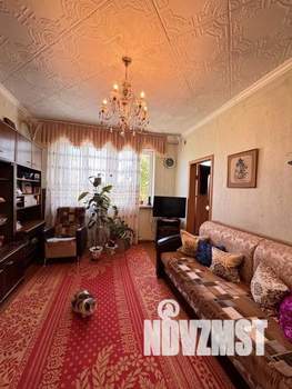 3-к квартира, вторичка, 63м2, 1/1 этаж